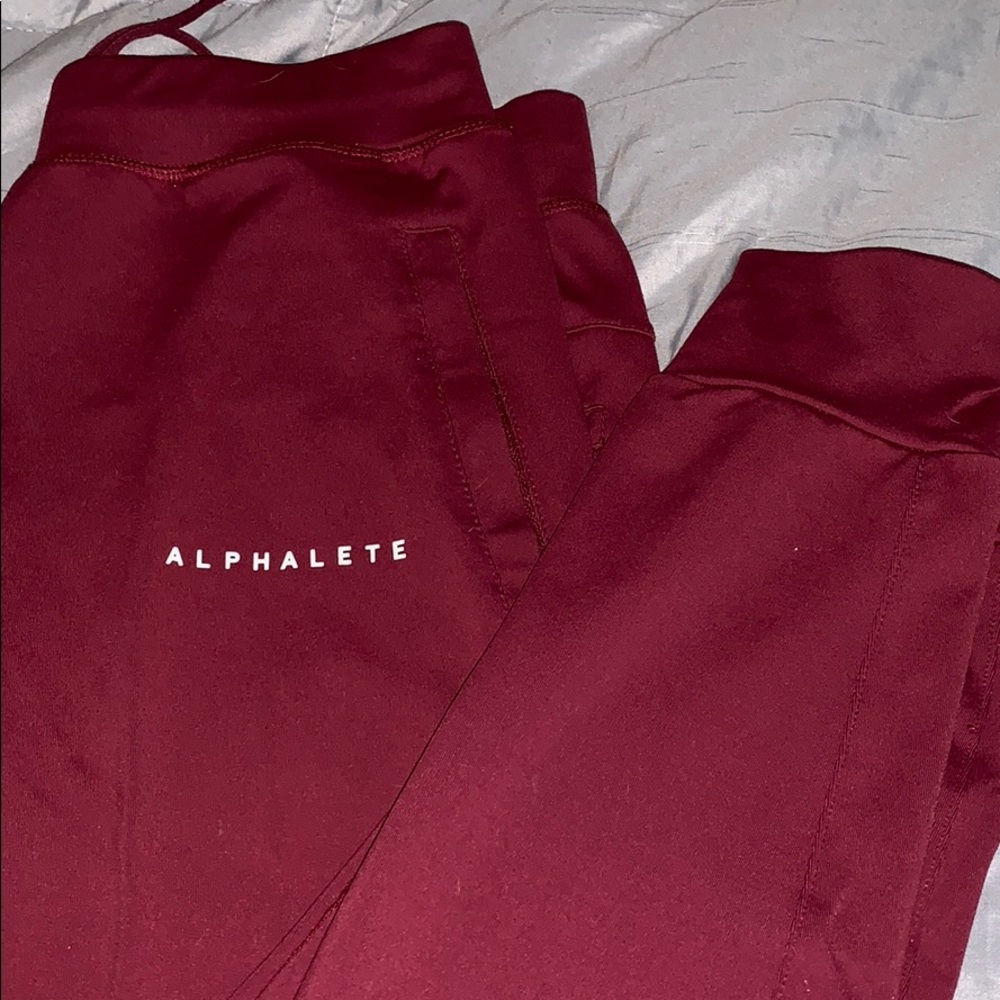 Alphalete joggers